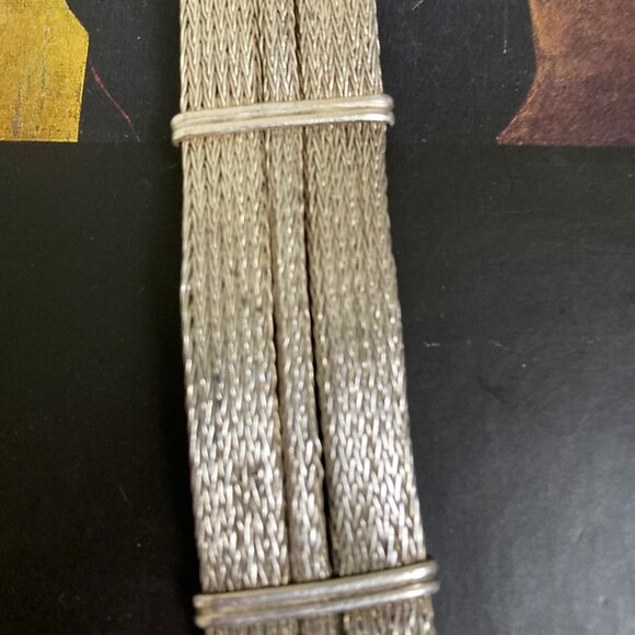 Midcentury traditional woven silver bracelet from South India - Picture 5 of 6